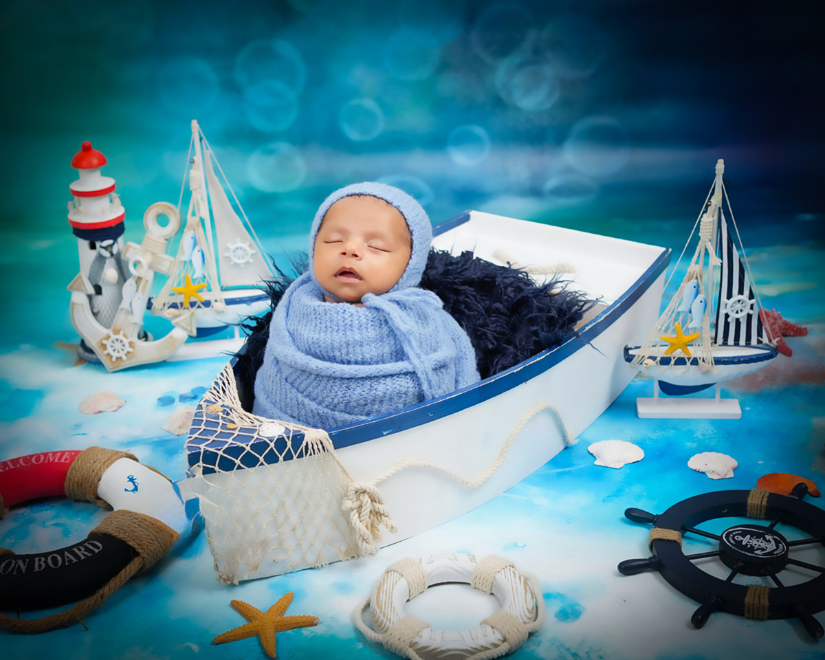 Newborn Photoshoot By Mirrorless Photo Studio3535