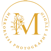 Logo Mirrorless Photo Studio Dubai